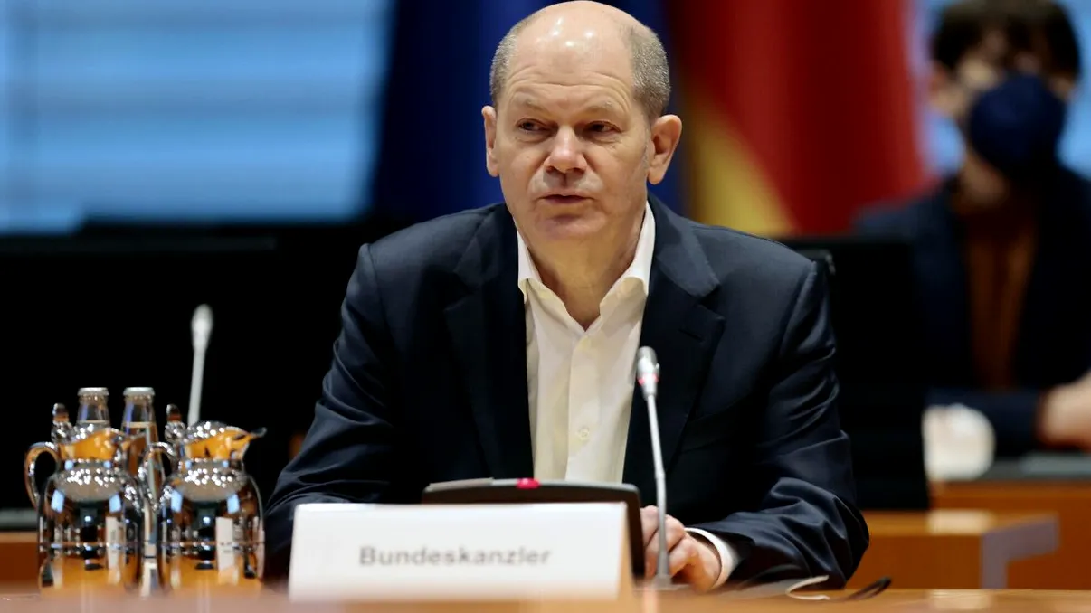 Cancelarul german Olaf Scholz, în atenţia poliţiei. Mesajele sale din telefon sunt cercetate