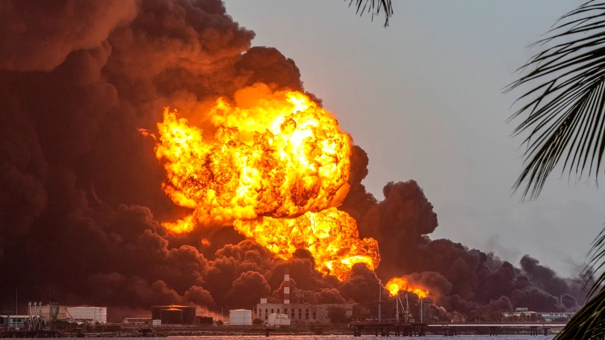 Efectul exploziilor din Crimeea. Putin l-a demis pe comandantul Flotei Mării Negre