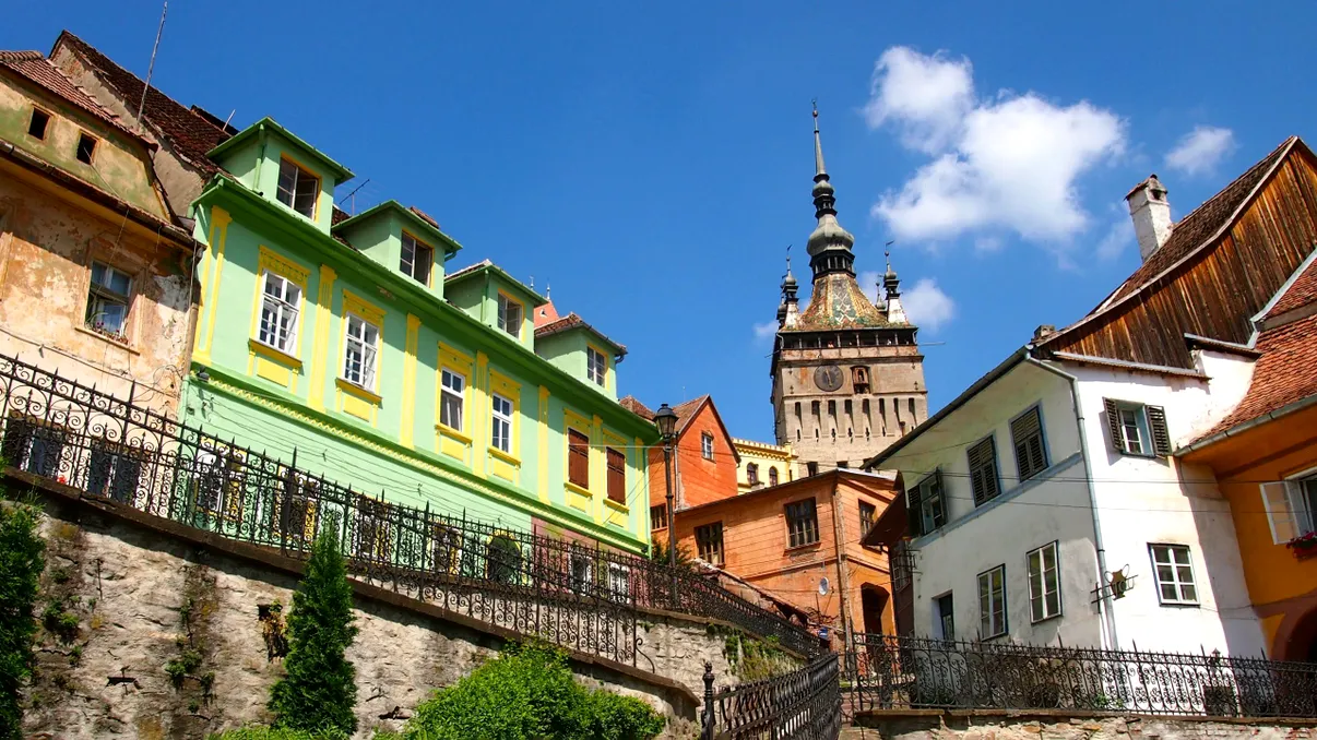 România, raiul turiștilor, pe hârtie: ce înseamnă o creștere cu 200%, de fapt