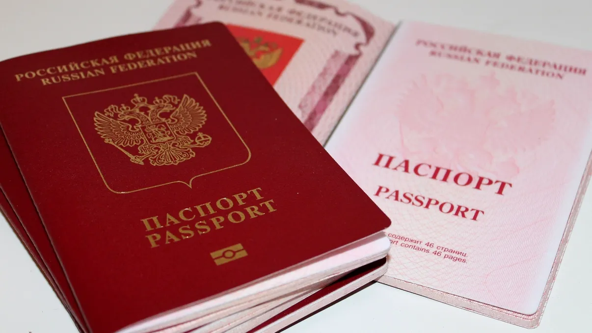 Reacția Moscovei, după ce UE a suspendat acordul de facilitare a vizelor. Noi amenințări de la Kremlin