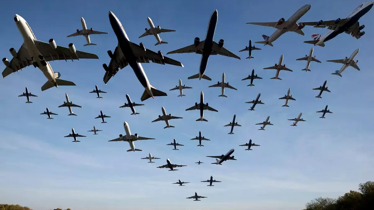 Avioanele electrice, mai aproape decât crezi: ce trebuie să știi despre transportul aerian ”verde”