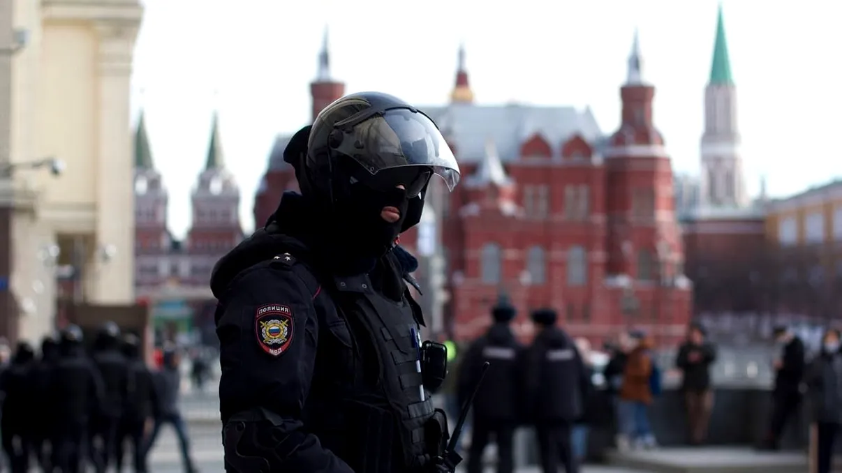 FOTO Lovitură de stat simulată la Moscova. Putin a fost evacuat din Palatul Kremlin