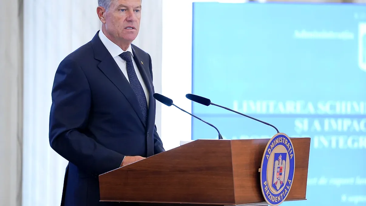 Rareș Bogdan a amenințat cu blocarea tranzitului cerealelor ucrainene. Reacția lui Iohannis