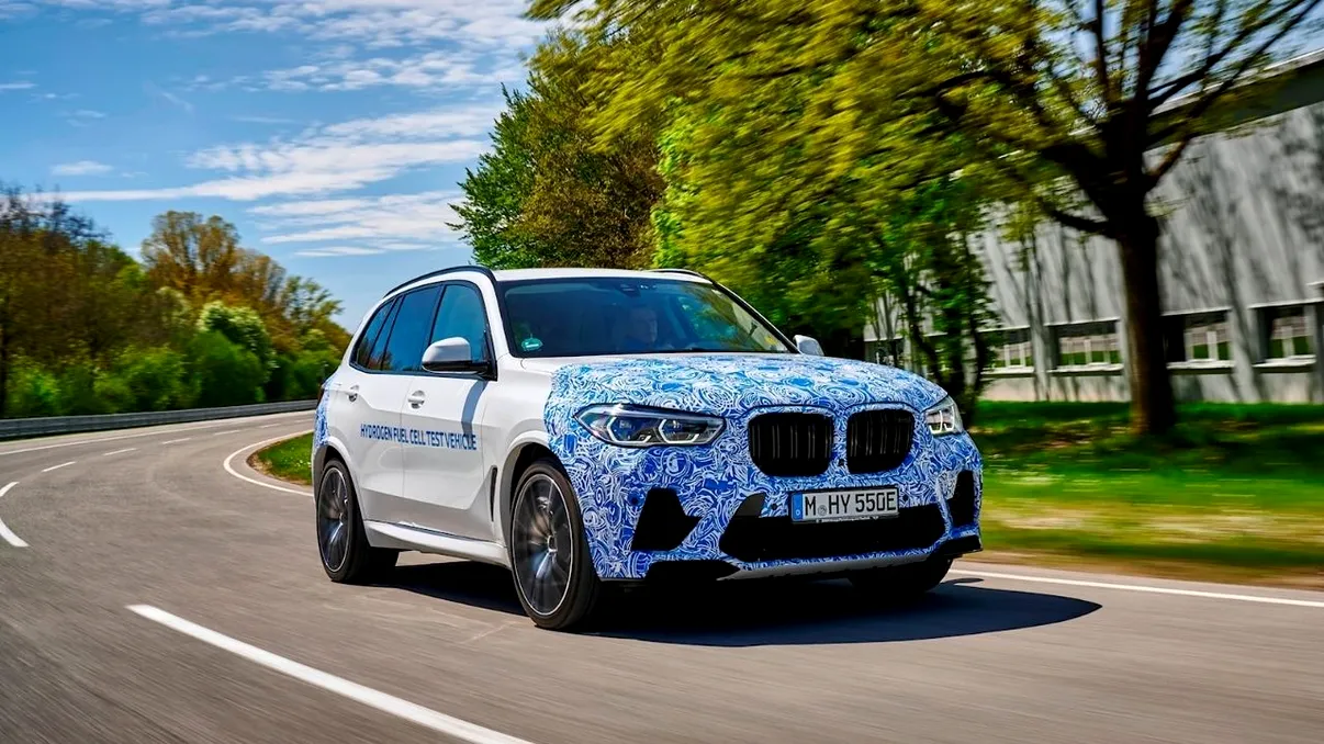 BMW știe care este combustibilul viitorului: ce vrea să lanseze până în 2030