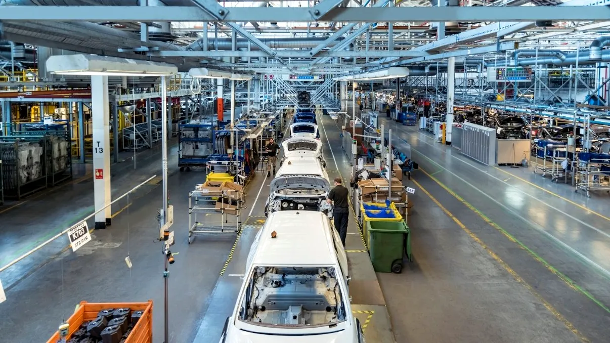 Ce spun producătorii despre industria auto: cum va evolua producția și piața