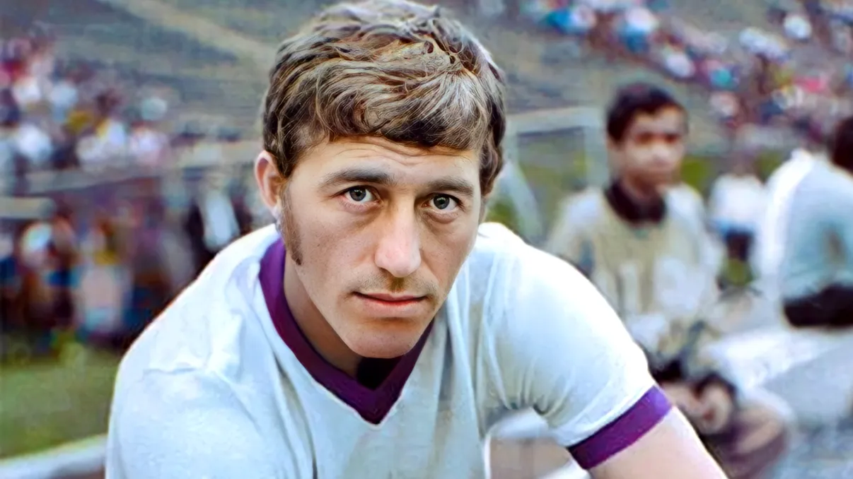 Cum era Nicolae Dobrin să devină noua senzație de la Real Madrid: Ceaușeascu n-a vrut să-l dea pe 2 milioane de dolari și o instalație de nocturnă