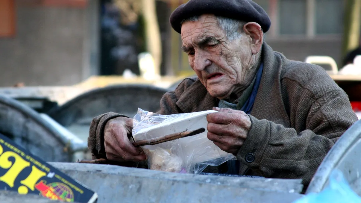 Au zis că se măresc pensiile, dar acum ne trezesc la realitate: declarația misterioasă a ministrului Finanțelor