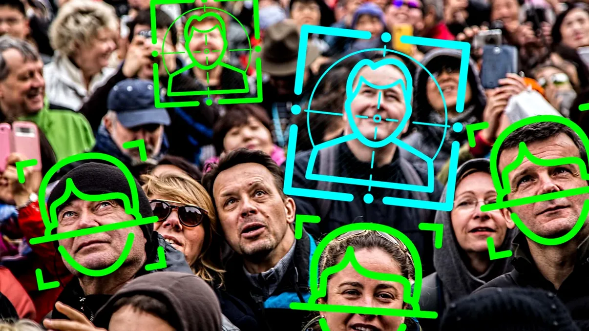 Poliția, acuzată că abuzează de metoda recunoașterii faciale: ce li se reproșează forțelor de ordine, mai exact