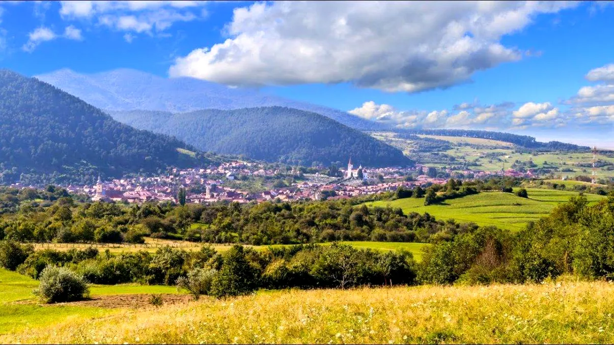 VIDEO Satul din România care face de rușine marile orașe ale țării: turistic, te face să uiți de Austria, Elveția și nu numai