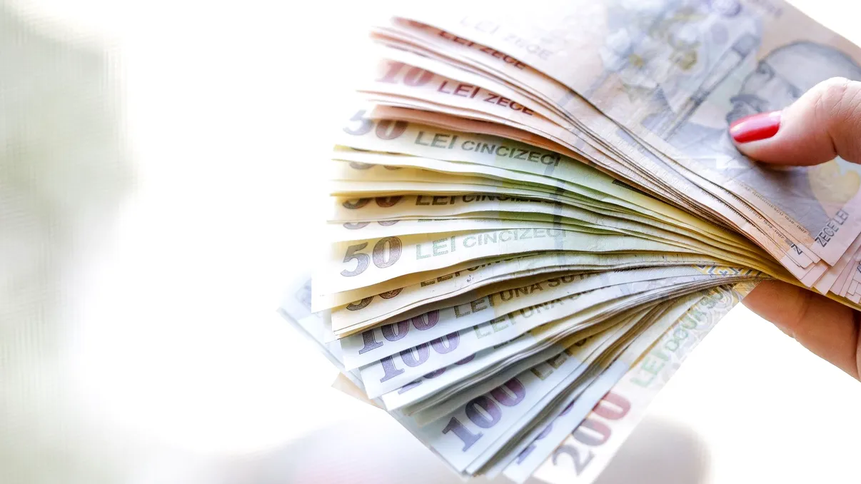 Statul continuă să se împrumute masiv de la cetățeni: ce înseamnă asta, mai clar, dacă nu ești specialist în economie