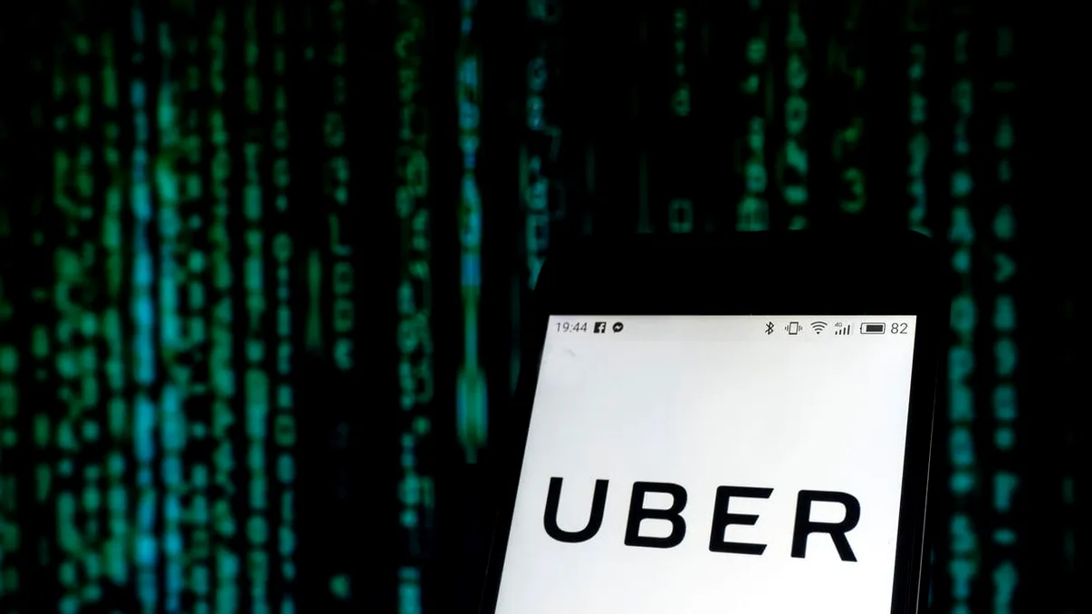 Uber a căzut victimă hackerilor: ce trebuie să știe utilizatorii