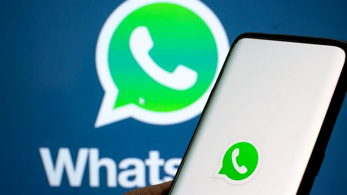 WhatsApp lansează o nouă funcție pentru a te salva de situații jenante: ce vei putea face pe platformă