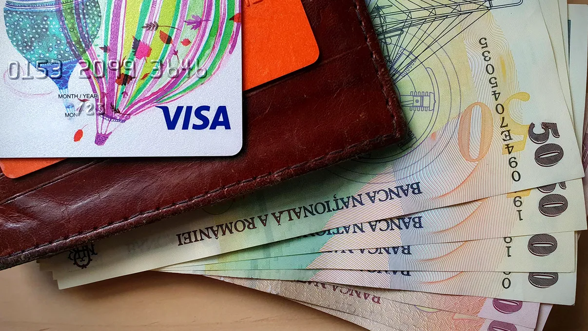 Toți românii cu cont în bancă trebuie să știe, dispar banii de pe card, instant: cum previi dezastrul, conform experților