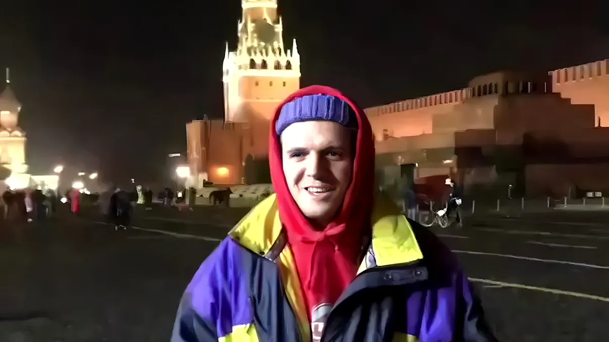 VIDEO „Un erou”. Sfidare supremă la adresa lui Putin în Piața Roșie din Moscova