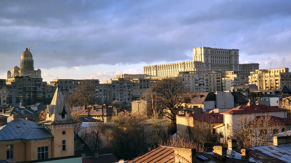 Cutremurul imobiliar din România, alimentat de o mână de orașe: totul pleacă de la investitori, miliarde de euro la mijloc