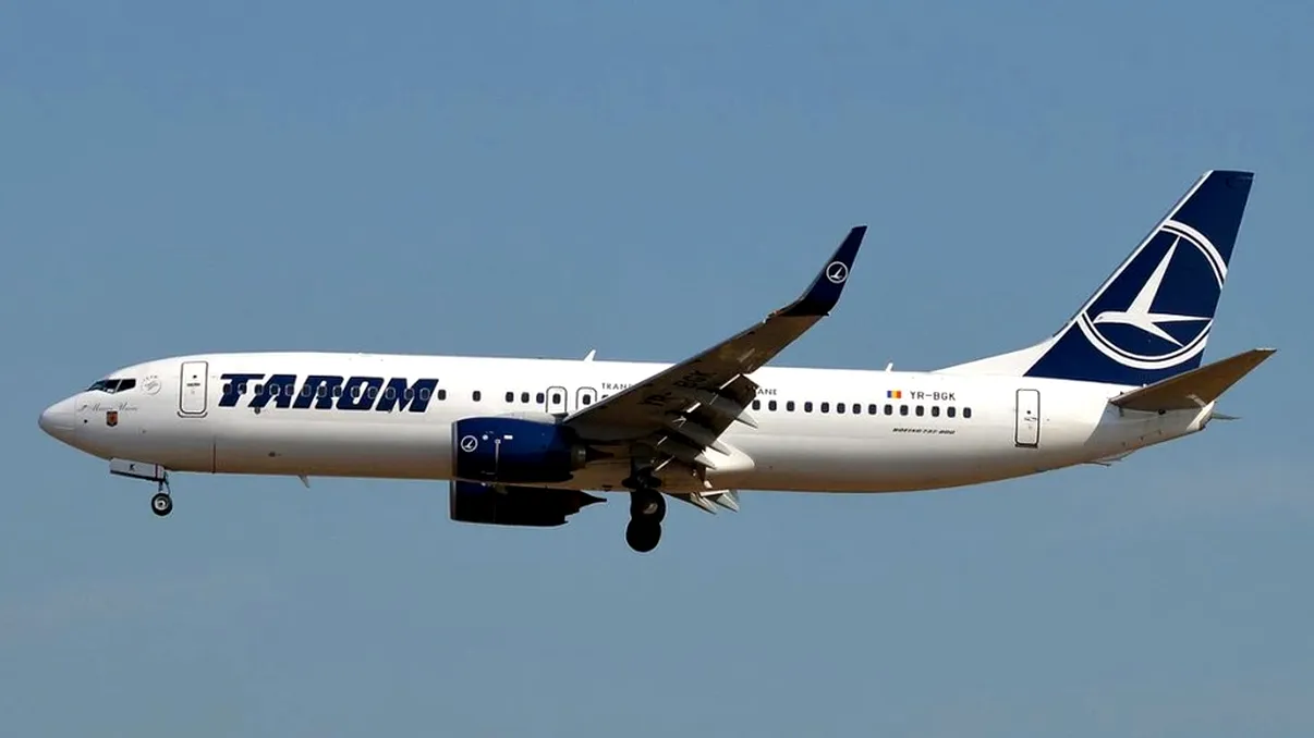 Amenințare cu bombă la bordul unui avion TAROM. Sistemul informatic al Aeroportului Otopeni a căzut, mai multe curse au întârzieri