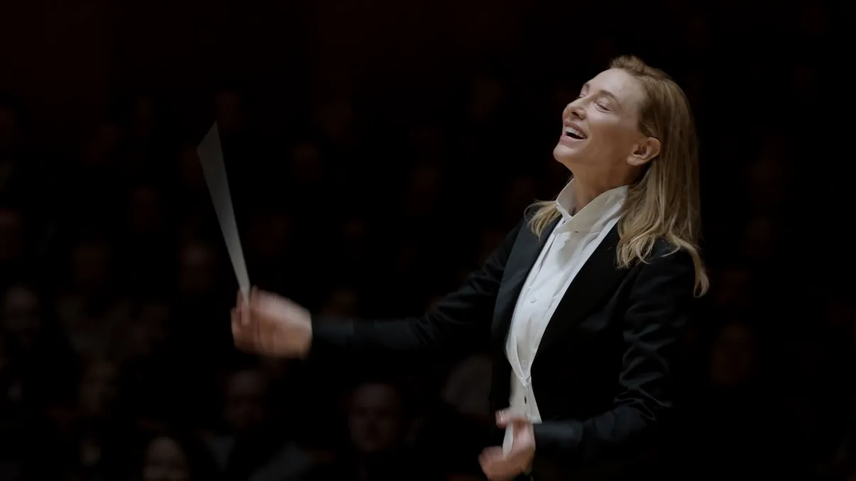 Cate Blanchett le-a cerut spectatorilor să lase telefoanele deoparte, după ce aceștia i-au filmat spectacolul. Mesajul actriței, aplaudat în sală