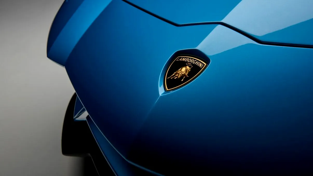 Lamborghini pregătește prima mașină hibridă: când o lansează, ce putere are