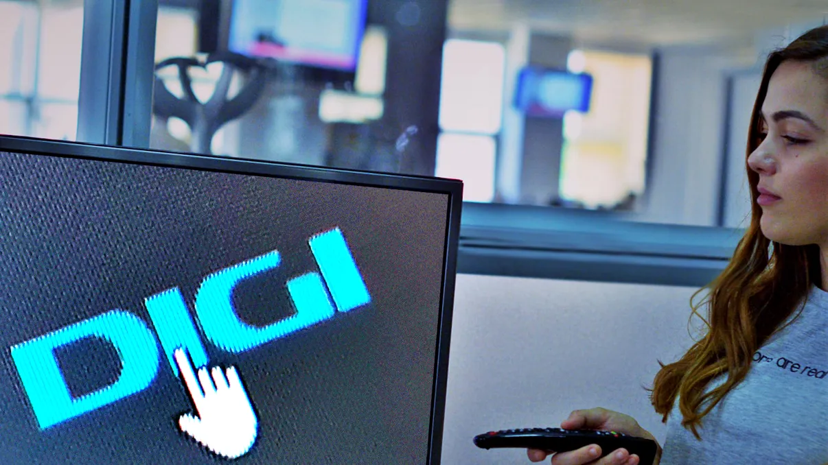 Lovitura dură pentru abonații DIGI Online: Pro TV și Antena 1 nu există în lista de programe dintr-un motiv “bun”