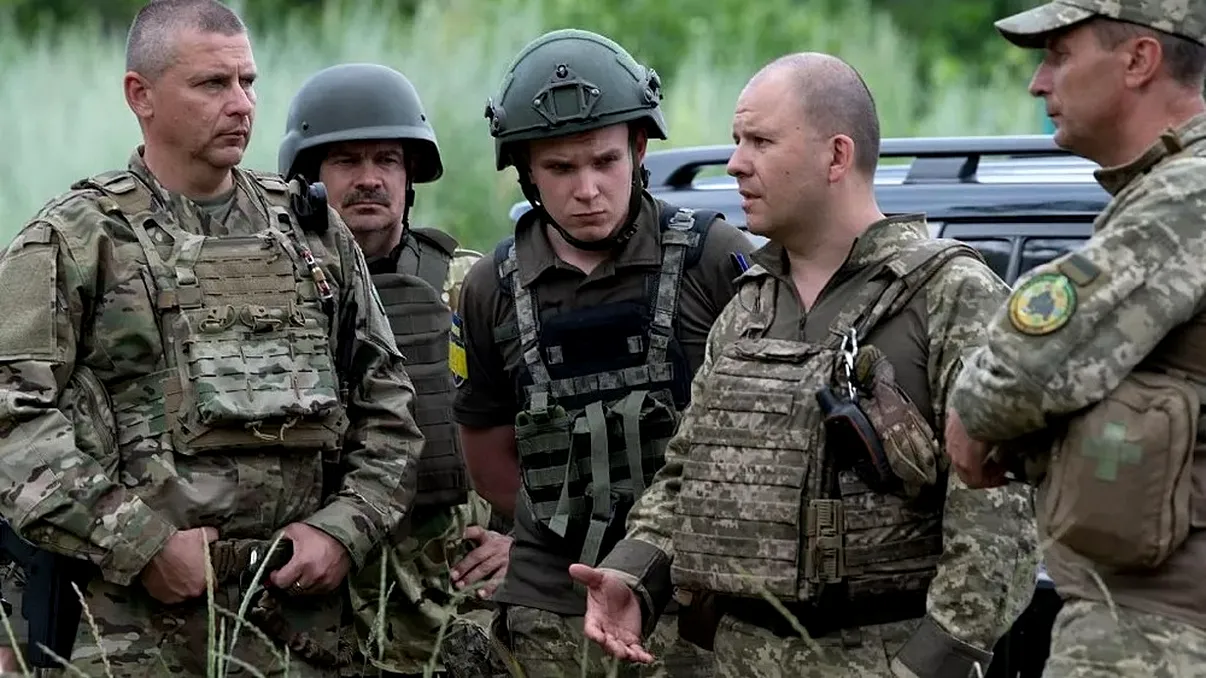 Decizie controversată în Ungaria. Șeful armatei, demis