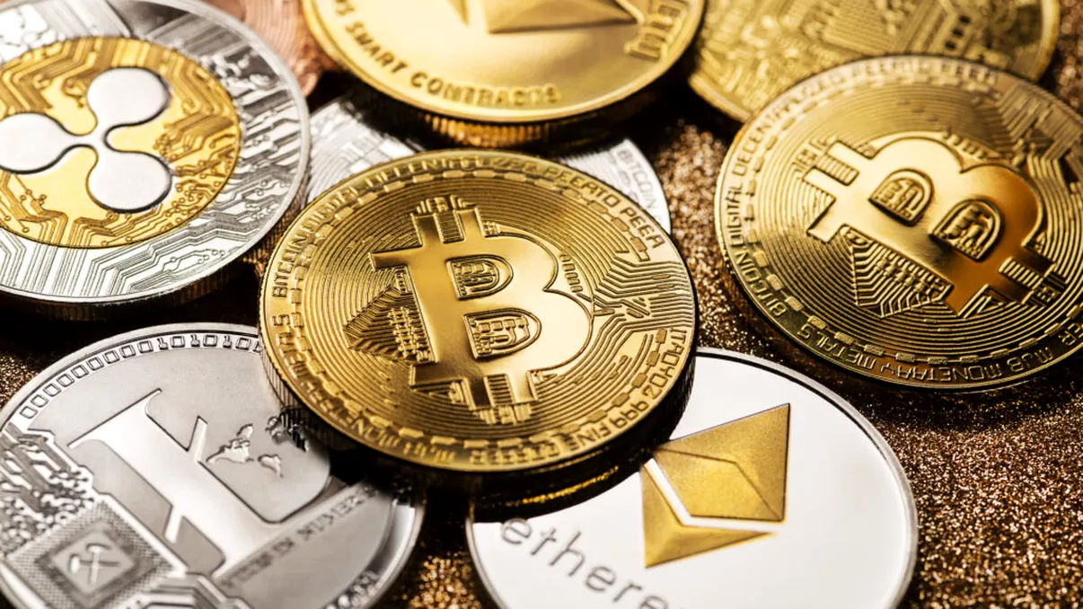 Se scumpesc masiv criptomonedele: Bitcoin lasă investitorii muți de uimire