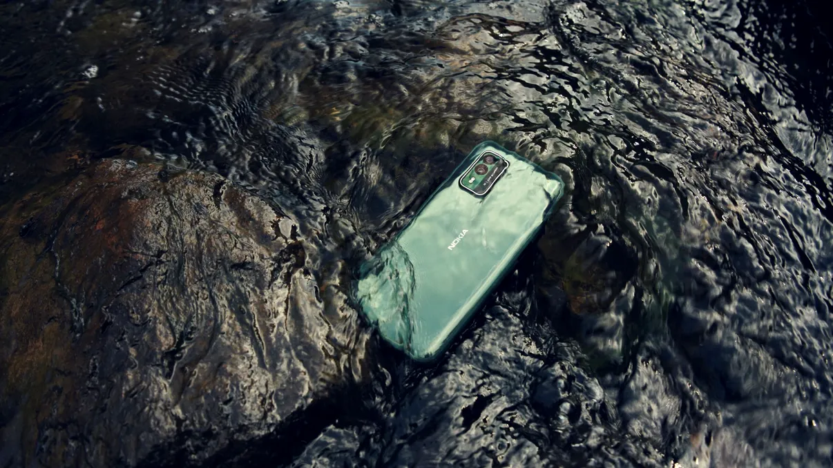 S-a lansat primul telefon inteligent la fel de rezistent ca 3310: ce știm despre Nokia XR21