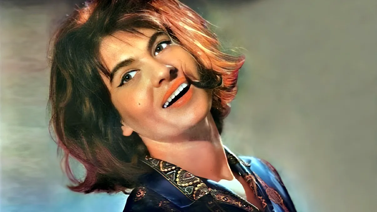 Prinsă și aruncată în închisoare de miliție pentru că și-a 'răpit' copilul. Lucreția Marinescu, cântăreața cu o viață de film