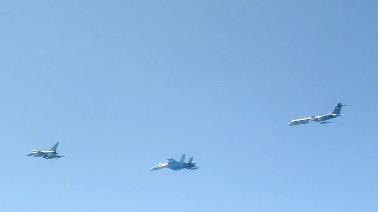 21 de avioane rusești au fost interceptate în apropierea spațiului aerian al NATO