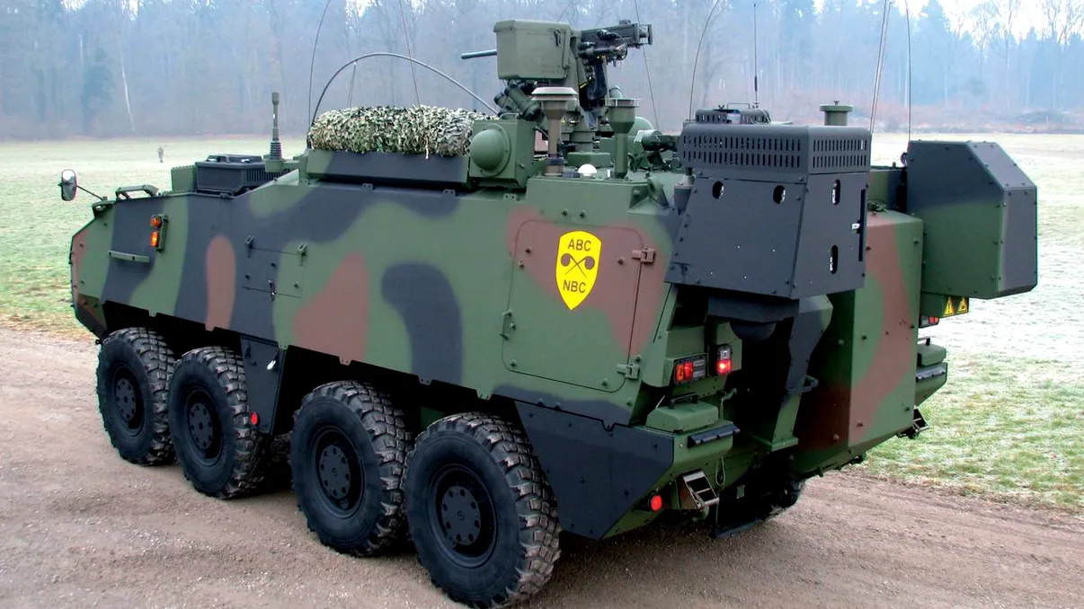 Un blindat s-a scufundat în Dunăre, în timpul celui mai mare exercițiu NATO. Cum explică Armata Română incidentul