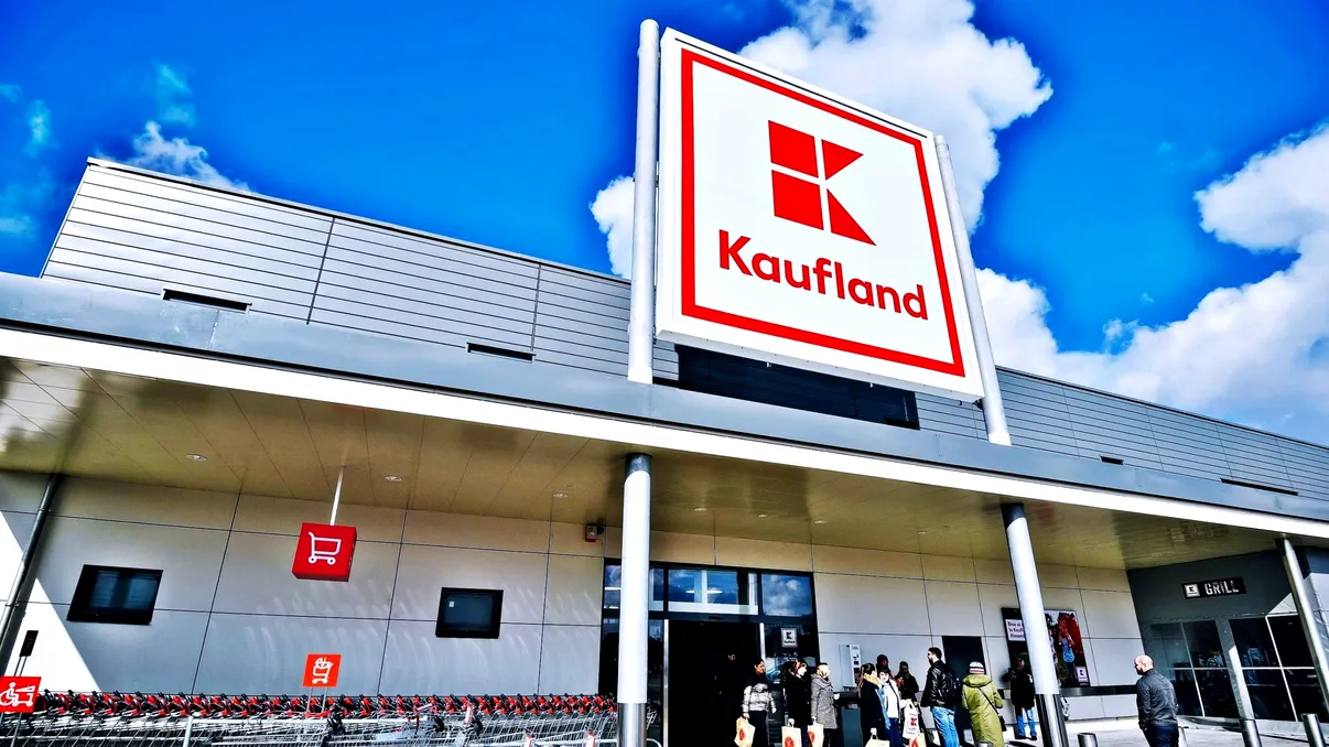 Anunțul momentului de la Kaufland pentru toți românii: așa ”ia fața” giganților Lidl, Mega Image, Auchan sau Carrefour