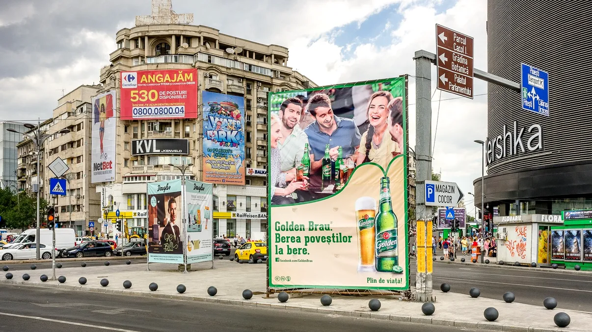 Amenzi de zeci de mii de lei în România pentru minciunile de la televizor, de pe panourile stradale și nu numai