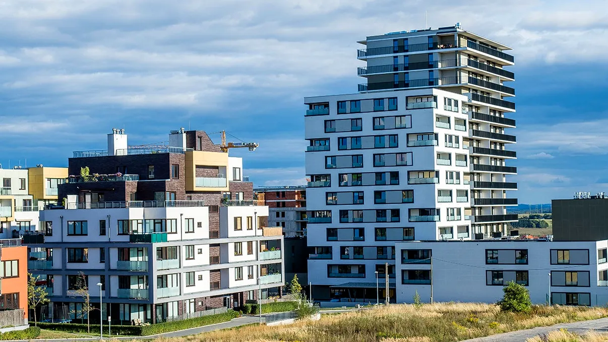 Cât costă apartamentele din marile orașe, pe zone: La periferie, prețul scade cu zeci de mii de euro față de centru