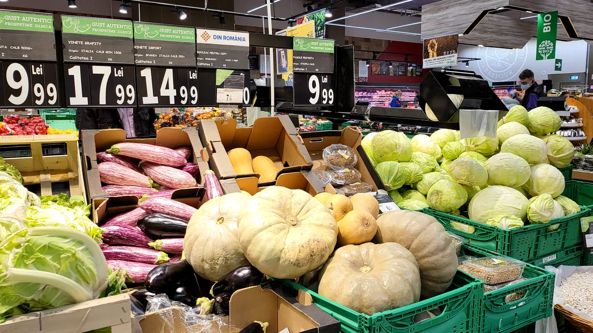 Schimbarea la raft așteptată de milioane de români, confirmată. Au scăzut prețurile la Lidl, Kaufland, Mega, Profi, Penny