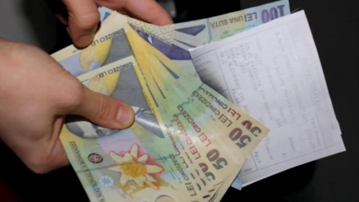 Pensionarii primesc între 300 și 500 de lei la pensie. Se întâmplă de anul acesta. Anunțul făcut de autorități
