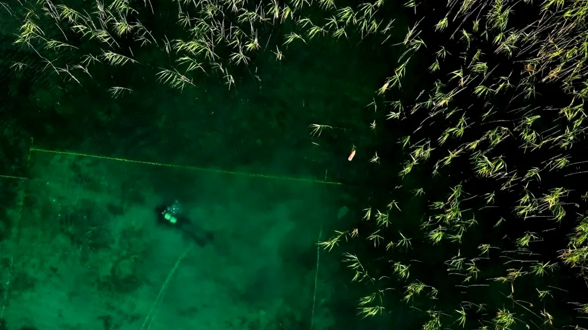 Descoperire fascinantă într-un lac din Albania: Ce au găsit oamenii de știință în apă