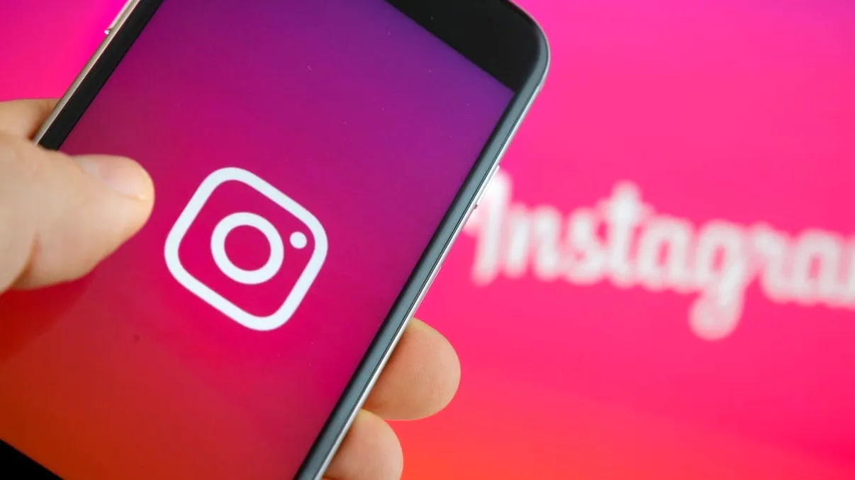 Instagram vrea să ia fața TikTok și YouTube. Ce se întâmplă cu Reels