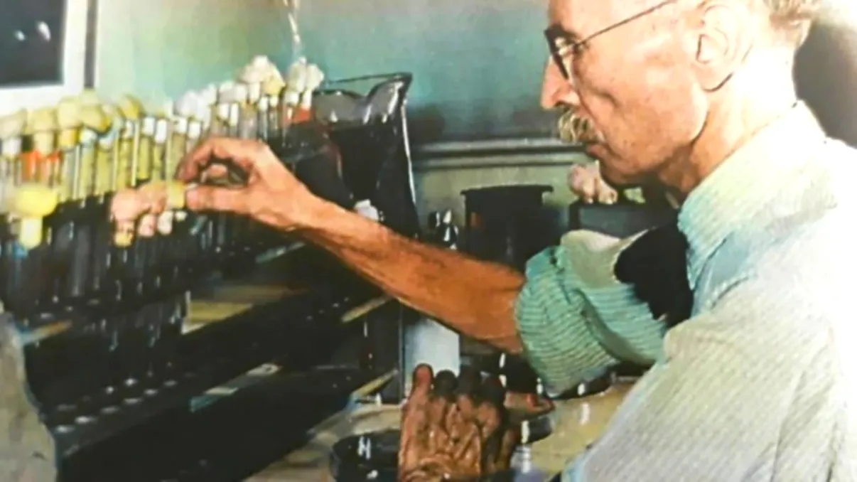 Românul care a scăpat de malarie un miliard de oameni: Cine a fost Mihai Ciucă VIDEO