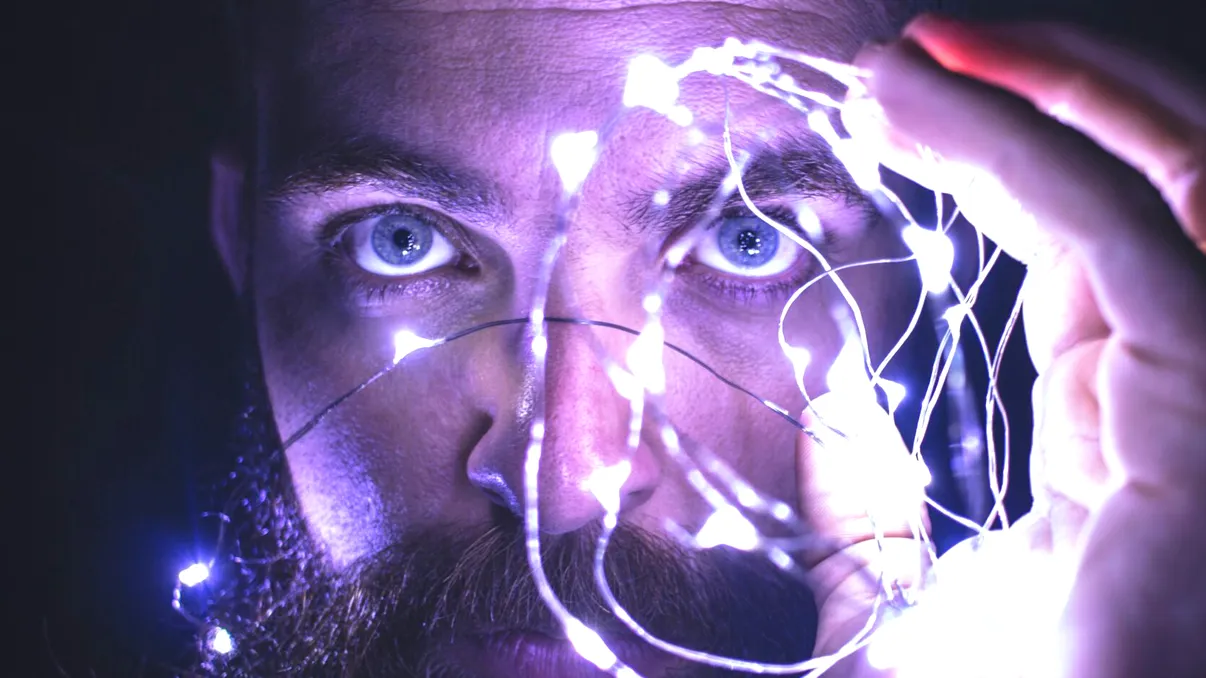 Mistere despre subconștientul uman: creierul poate deține atâtea informații precum întregul internet din 2007