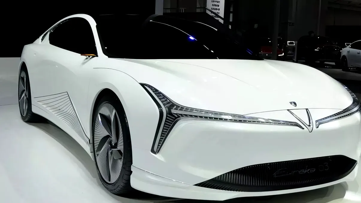 Prima mașină electrică cu autonomie de 1.000 de kilometri și încărcare în 5 minute vine din China. Când se lansează
