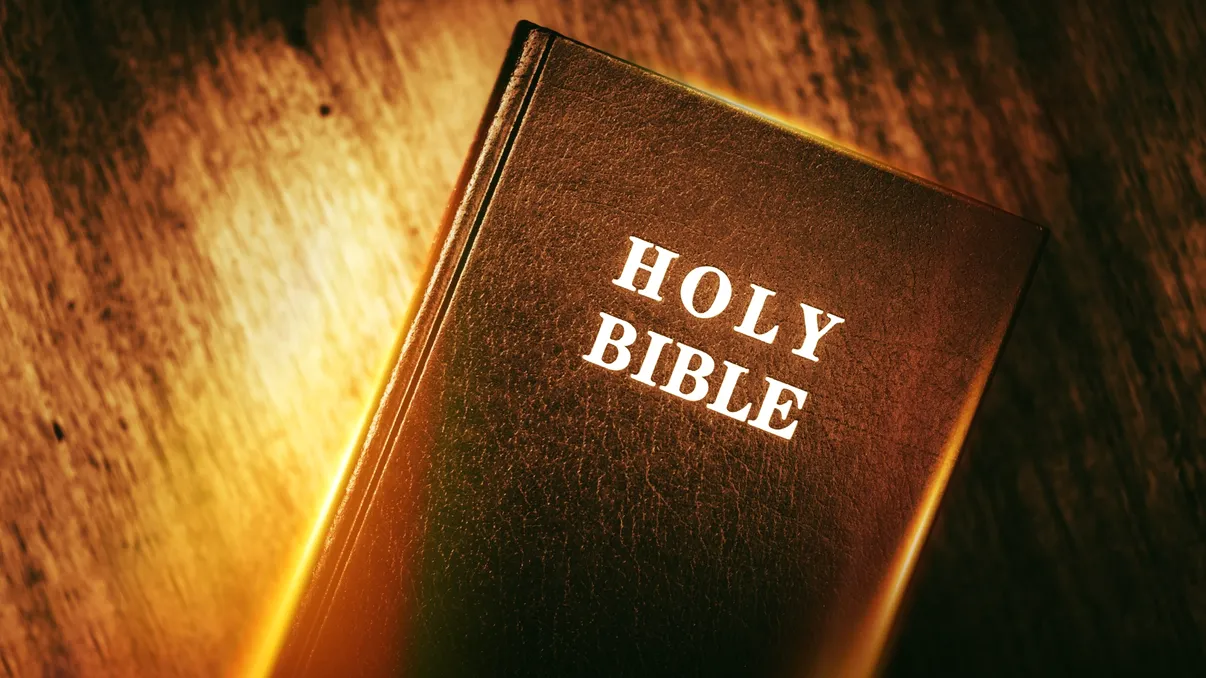 Cine a scris Biblia, de fapt. Teorii acceptate versus teorii controversate
