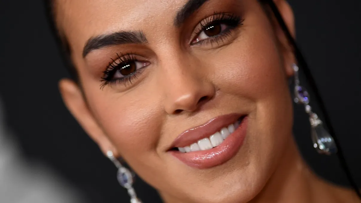 Georgina, iubita lui Cristiano Ronaldo, pusă la zid din cauza cadourilor oferite fiicelor sale de Crăciun. Au costat mii de euro