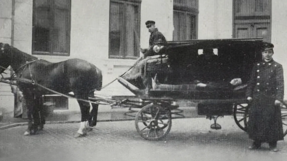 Prima ambulanță din România: Datorită lui, românii au primit o șansă la viață. Cine a fost Nicolae Minovici [VIDEO]