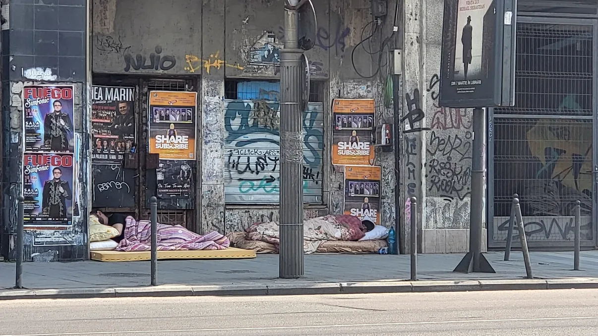 Cum a ajuns București orașul celor mai săraci români, cei mai mulți într-un singur loc. Peste 180.000 în zone marginalizate