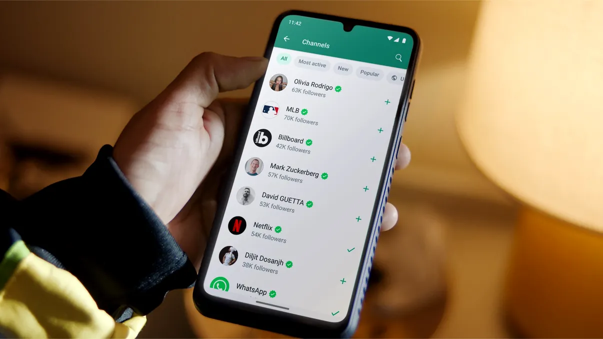 Noi funcții de la WhatsApp: Ce poți face de acum pe Channels