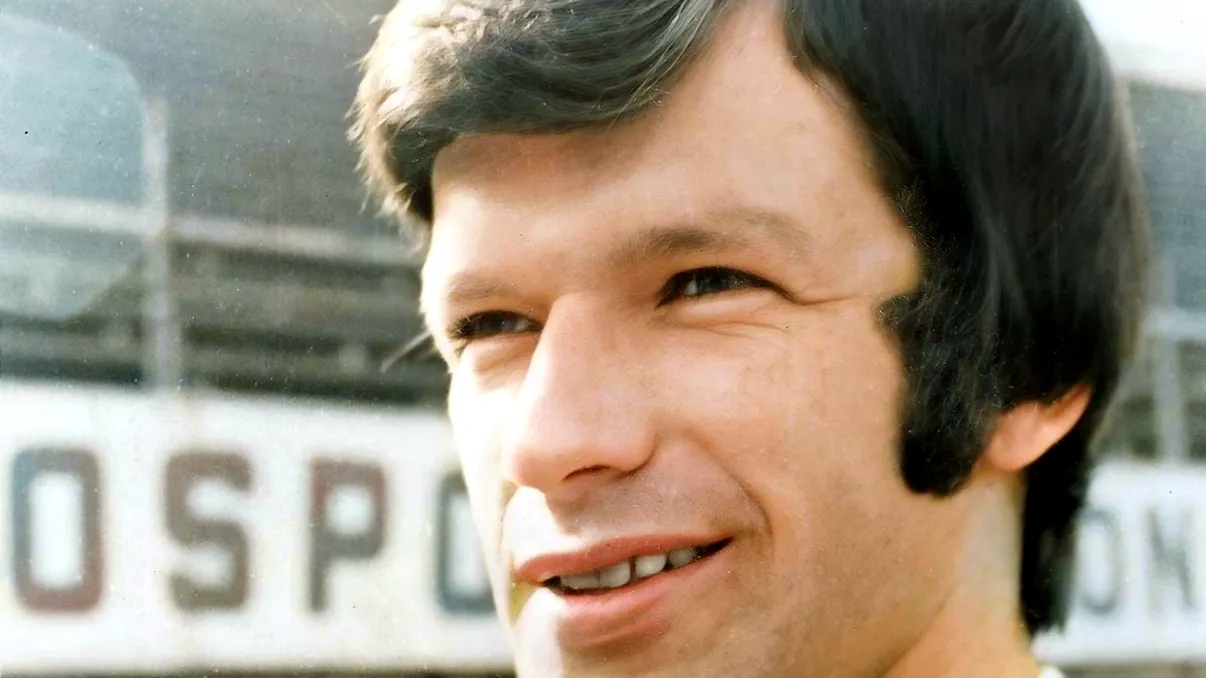 Fotbalistul român de 