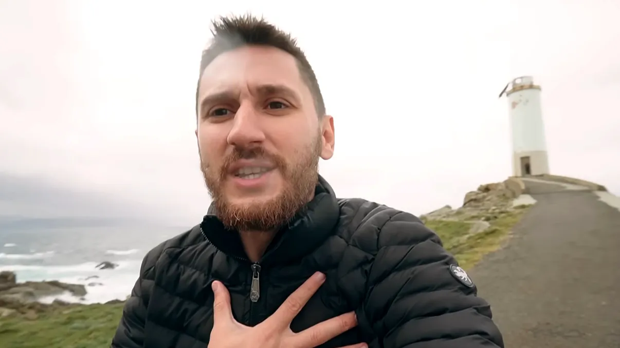 Românul care îți arată cum e să ai cel mai periculos loc de muncă din Spania. Ce este Coasta Morții [VIDEO]