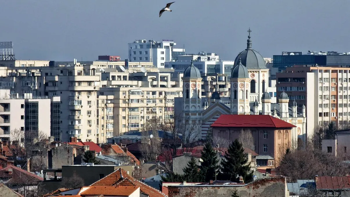 Culmea bulei imobiliare din România, cum au ajuns românii să fugă de apartamente noi. Cât costă locuințele vechi, de ce sunt ”mai bune”