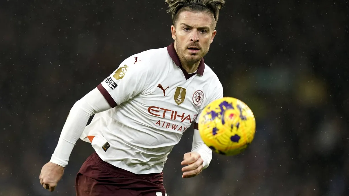 Star al lui City, măsură de protecție după ce hoții i-au spart casa. A plătit 30.000 de euro pe un câine