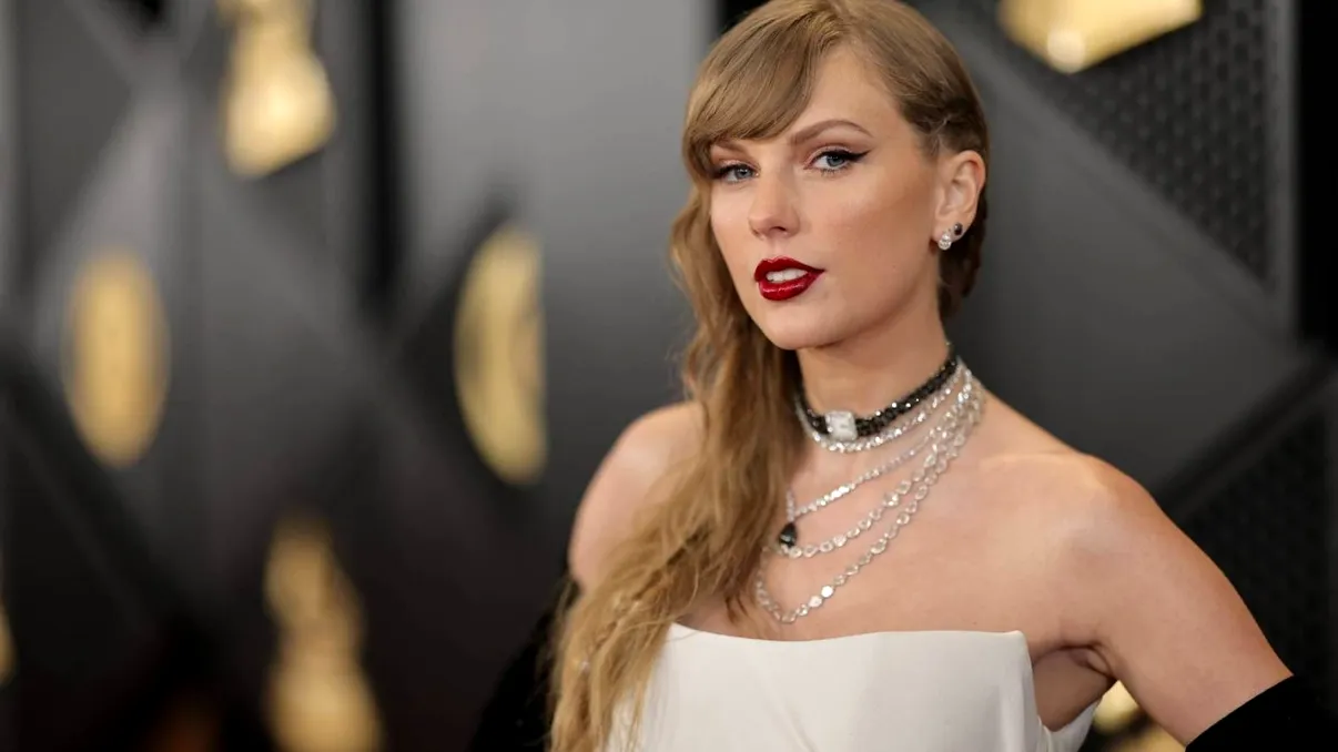 Cum e urmărită Taylor Swift: Celebra cântăreață are aceeași problemă ca Elon Musk. Cum vrea să acționeze legal