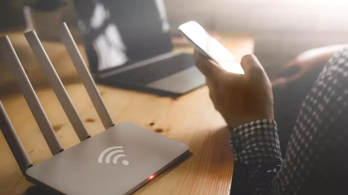 Cum să-ți îmbunătățești conexiunea la internet: Trucuri ca să-ți crești viteza Wi-Fi